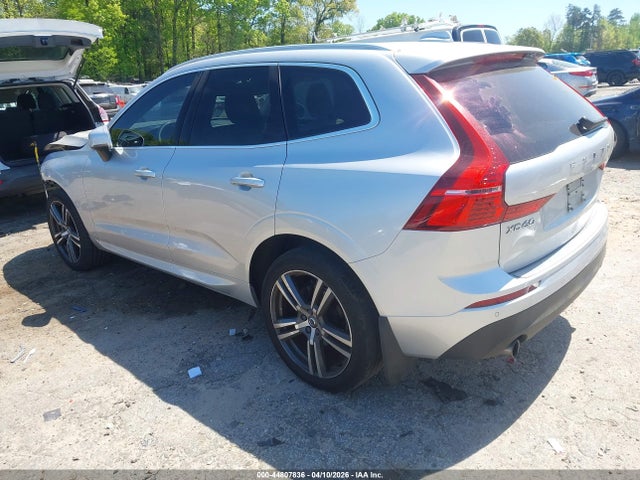 Volvo XC60 T5 Momentum