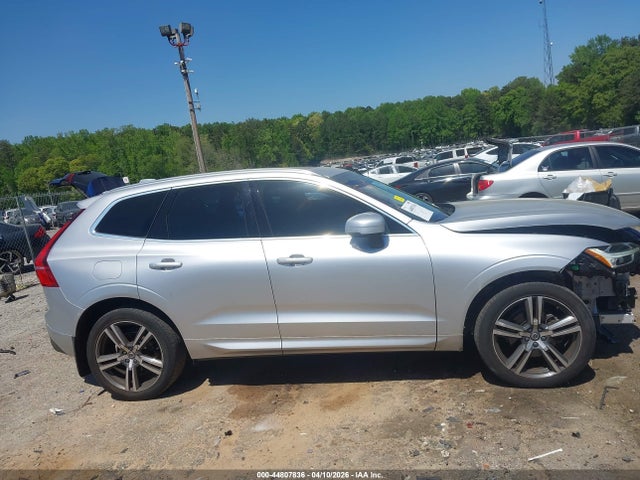 Volvo XC60 T5 Momentum