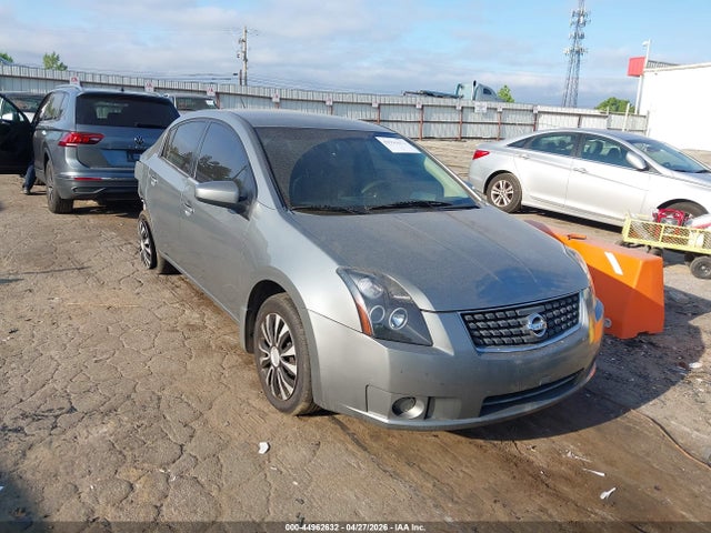 Salvage Nissan Sentra Image