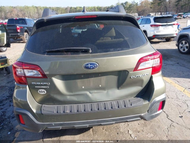 Subaru Outback 2.5i Premium