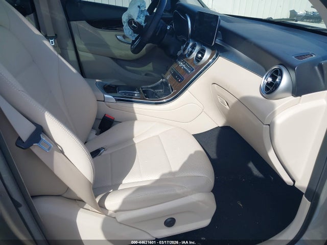Mercedes-Benz GLC Suv