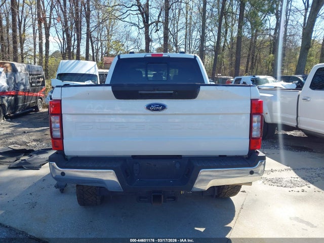 Ford F-350 Lariat