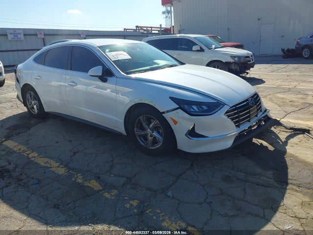 Salvage Hyundai SONATA Image