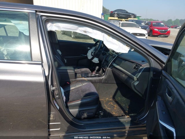 Toyota Camry Xse