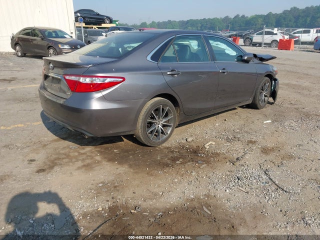 Toyota Camry Xse