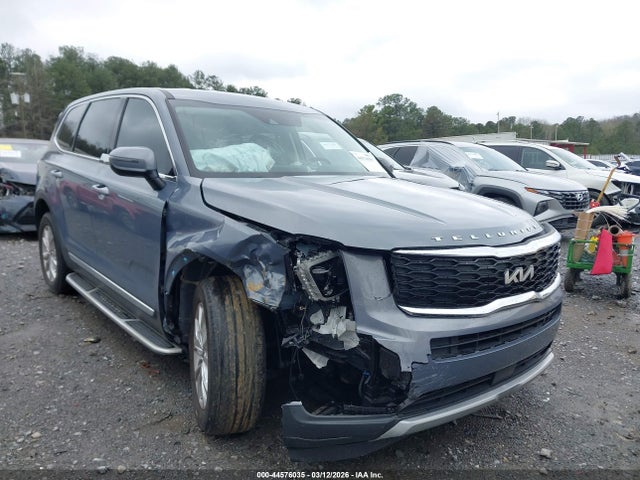 Salvage Kia Telluride Image