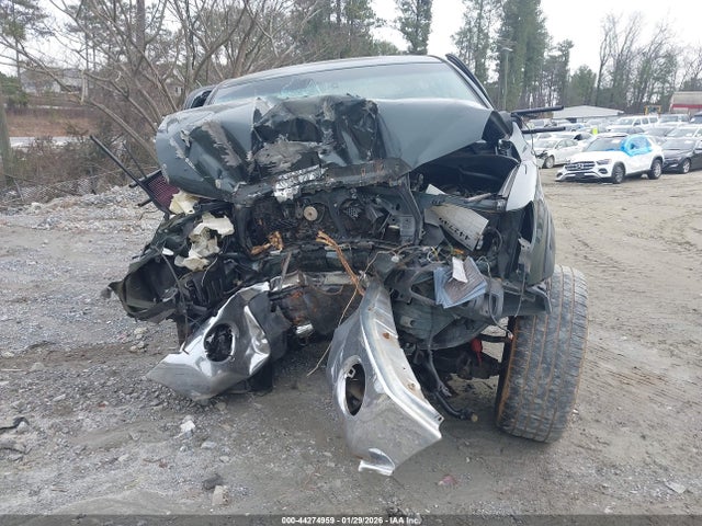 Toyota Tundra Sr5 5.7l V8