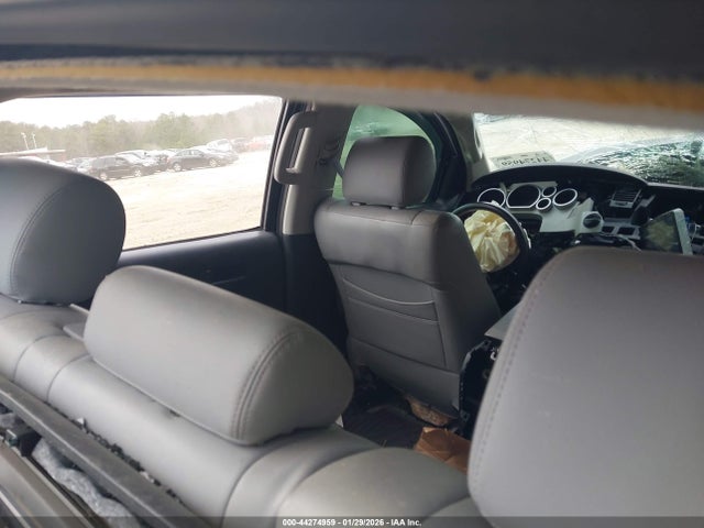 Toyota Tundra Sr5 5.7l V8