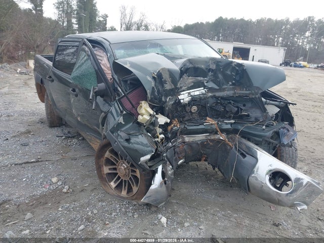 Salvage Toyota Tundra Image