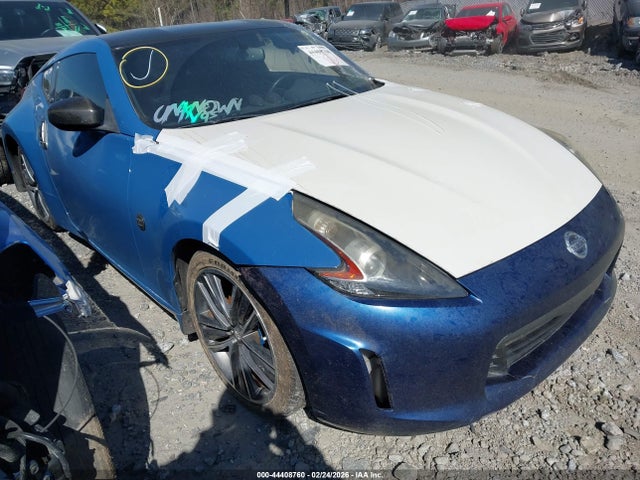 Salvage Nissan 370Z Image