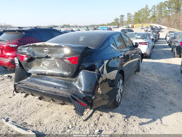 Nissan Altima S Fwd