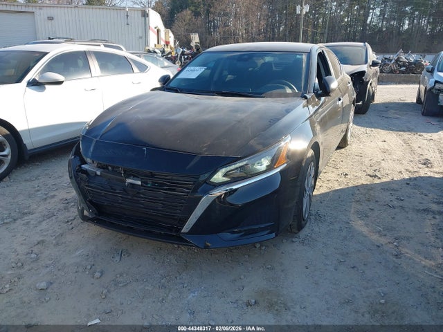 Nissan Altima S Fwd