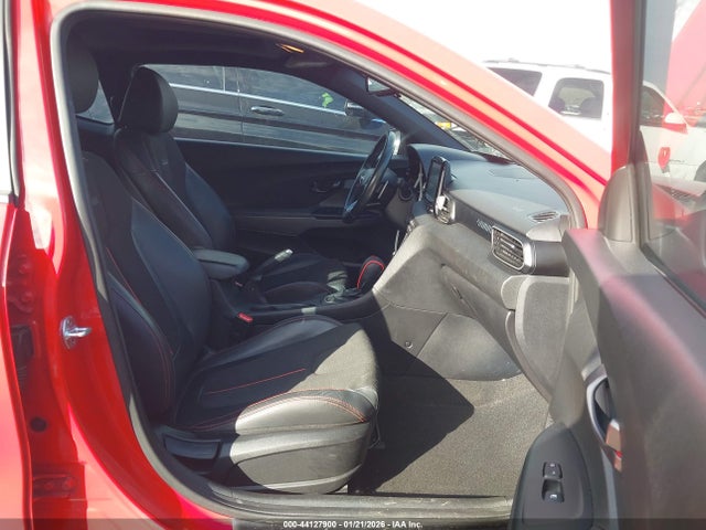 Hyundai VELOSTER Premium