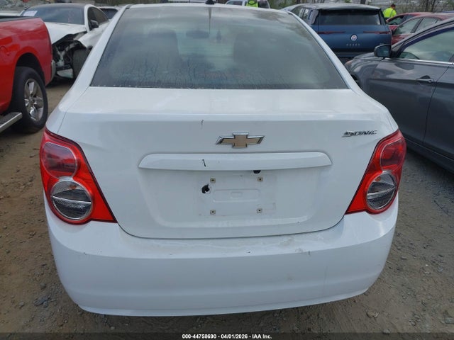 Chevrolet Sonic Ls Manual