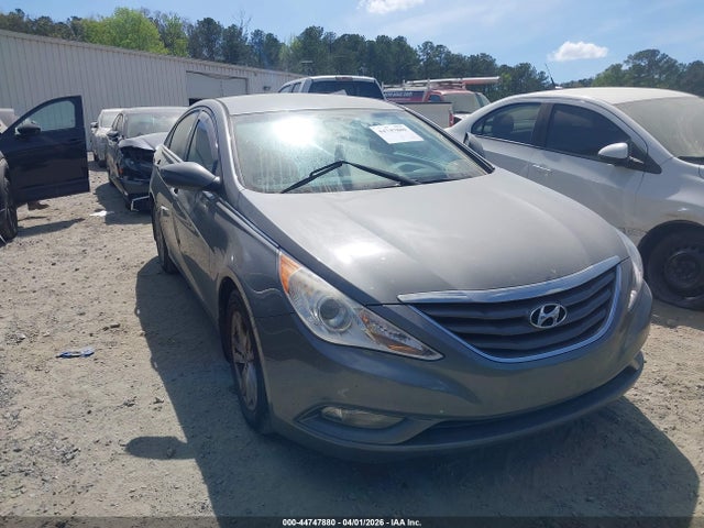 Salvage Hyundai SONATA Image