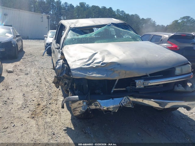 Salvage Chevrolet Silverado 1500 Image