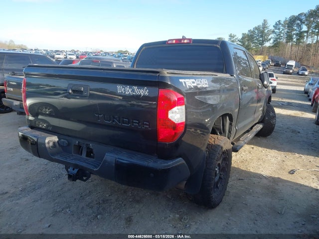 Toyota Tundra Sr5