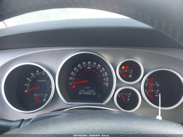 Toyota Sequoia Limited 5.7l V8