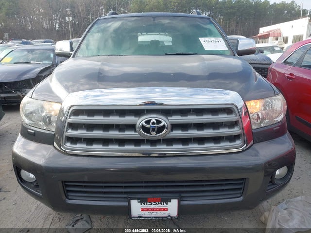Toyota Sequoia Limited 5.7l V8