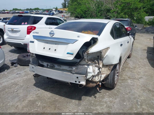 Nissan Altima 2.5 S