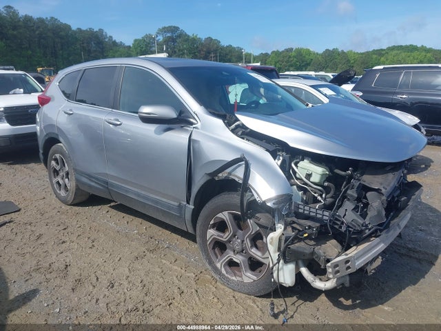 Salvage Honda CR-V Image