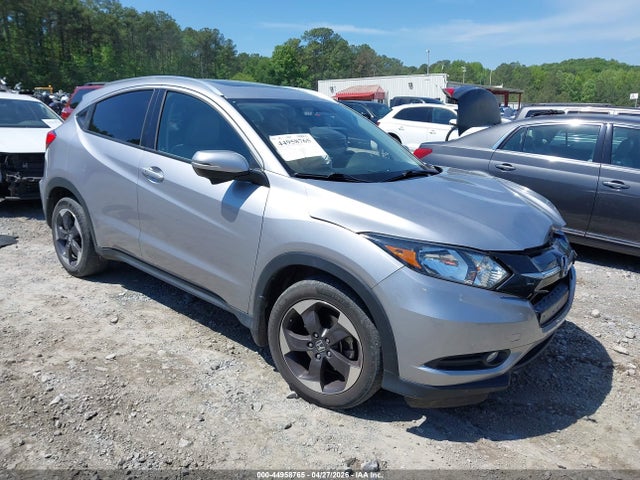 Salvage Honda HR-V Image