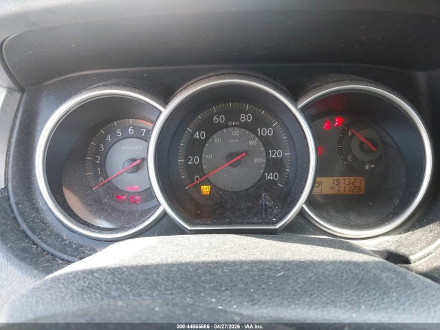 Nissan Versa 1.8s