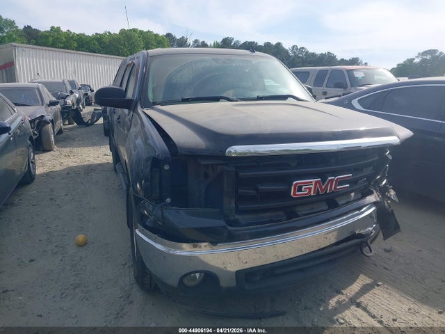 Salvage GMC Sierra 1500 Image