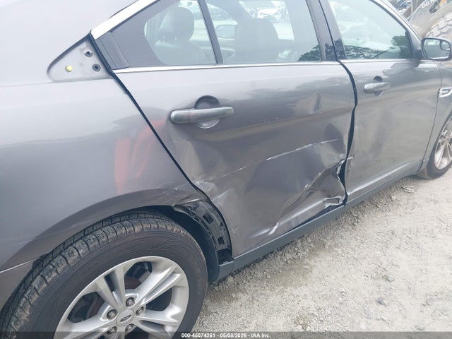 Ford Taurus Sel