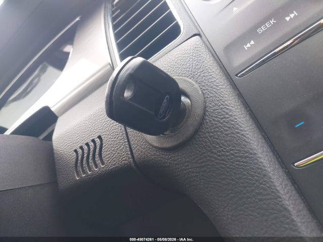 Ford Taurus Sel