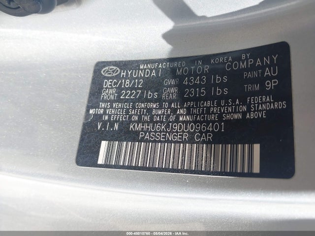Hyundai Genesis 3.8 Track