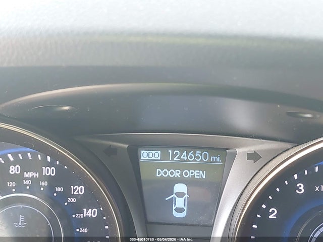 Hyundai Genesis 3.8 Track
