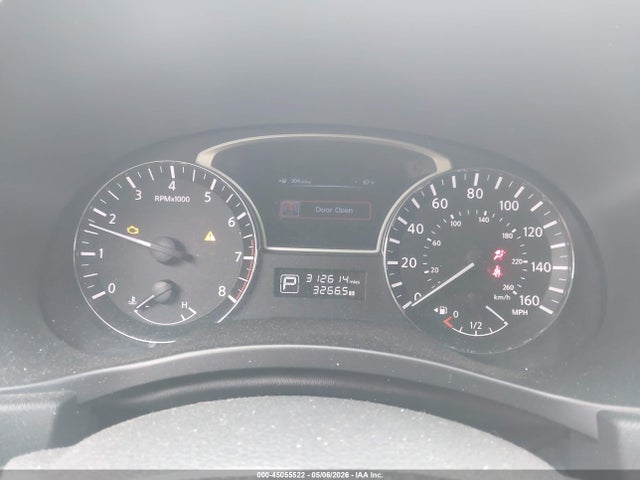 Nissan Pathfinder Sv