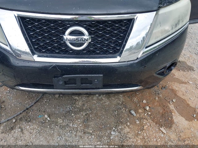 Nissan Pathfinder Sv