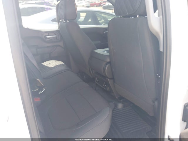 Chevrolet Silverado 1500 2wd Double Cab Standard Bed Custom