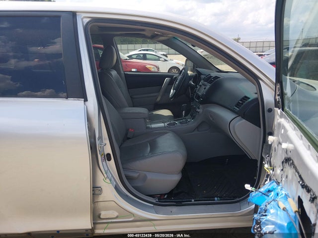 Toyota Highlander Se V6