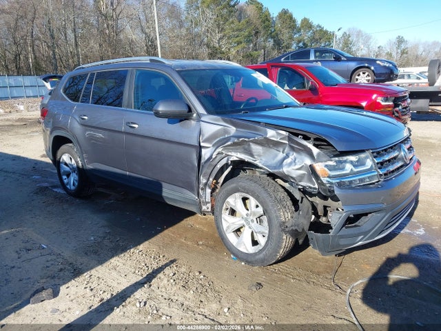 Salvage Volkswagen Atlas Image