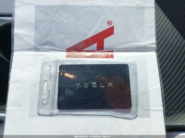 Tesla Model Y Performance Dual Motor All-wheel Drive