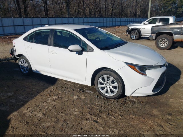 Salvage Toyota Corolla Image