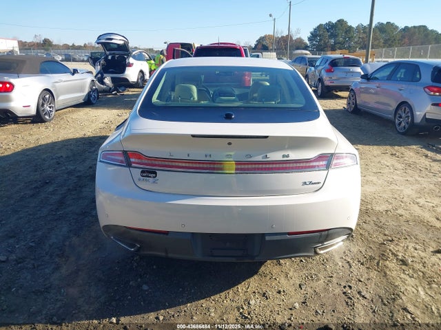 Lincoln MKZ