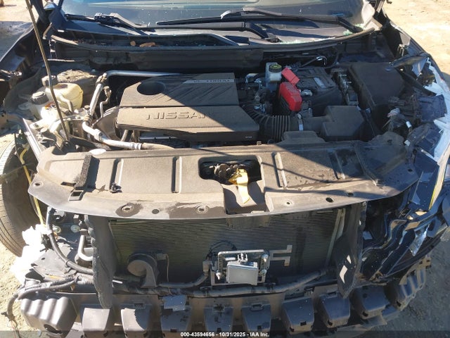 Nissan Rogue S Intelligent Awd