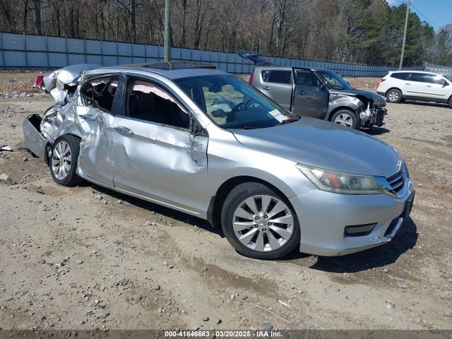 Salvage Honda Accord Image