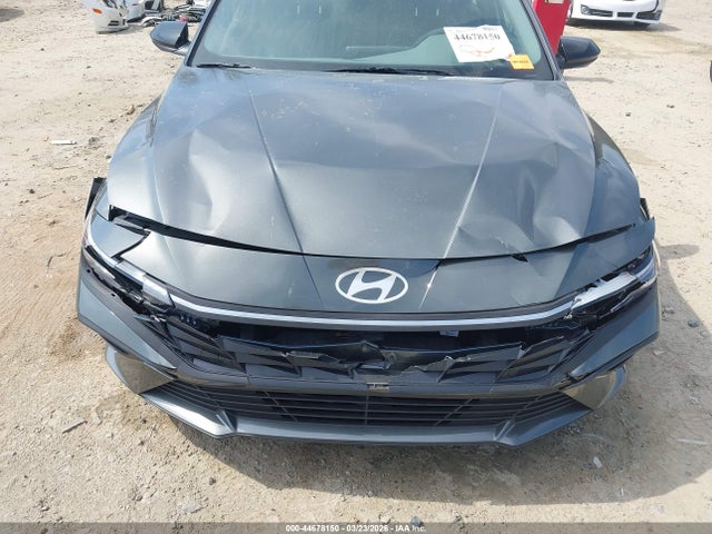 Hyundai ELANTRA Sel Sport