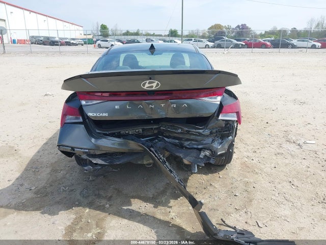 Hyundai ELANTRA Sel Sport