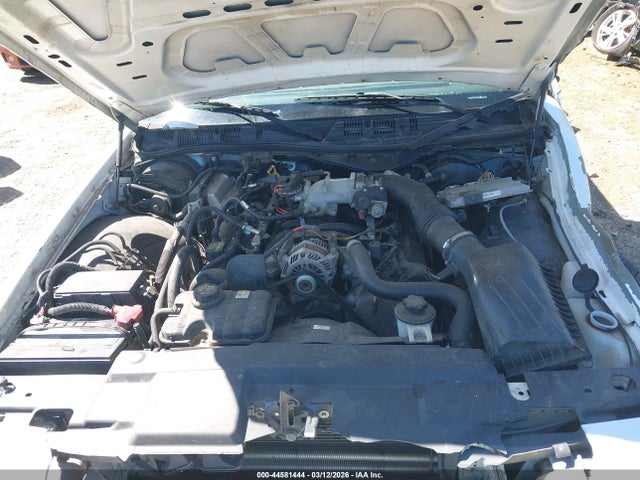 Ford Crown Victoria