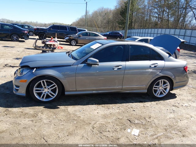 Mercedes-Benz C-Class Sport