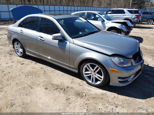 Salvage Mercedes-Benz C-Class Image