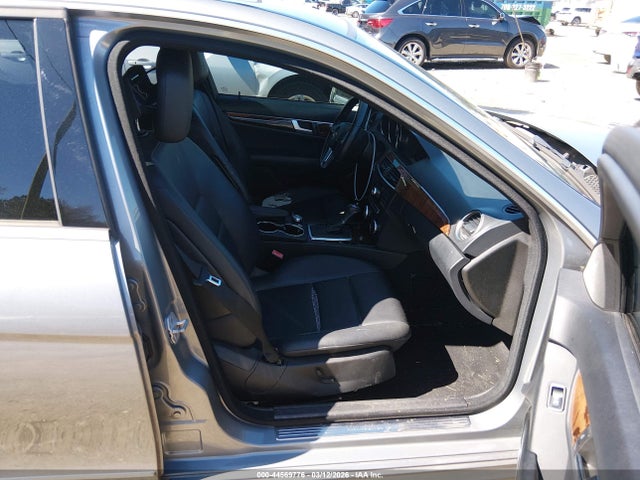 Mercedes-Benz C-Class Sport