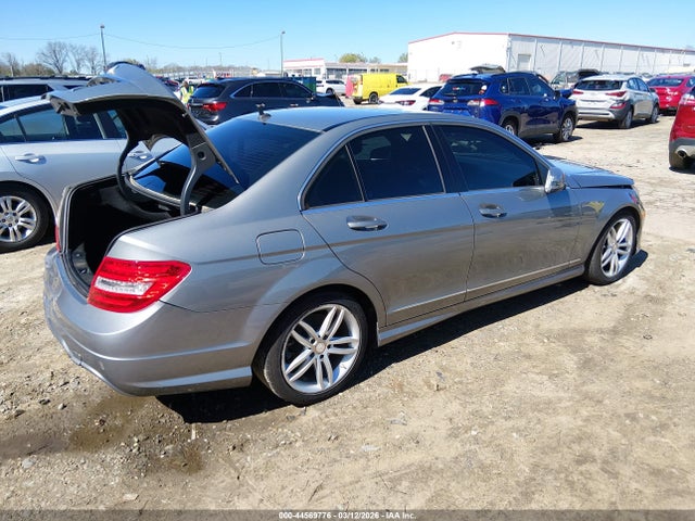 Mercedes-Benz C-Class Sport