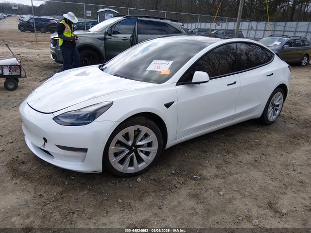 Tesla Model 3 Standard Range Plus Rear-wheel Drive